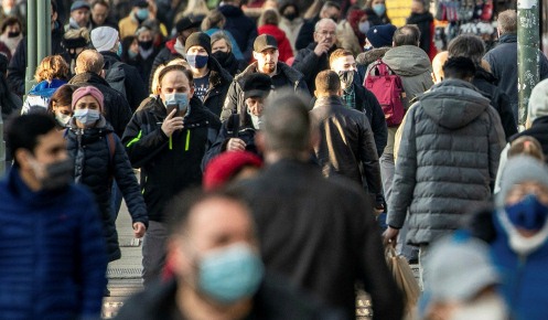Gjermania shtyn mbylljen: Maska e detyrueshme ne ambientet publike